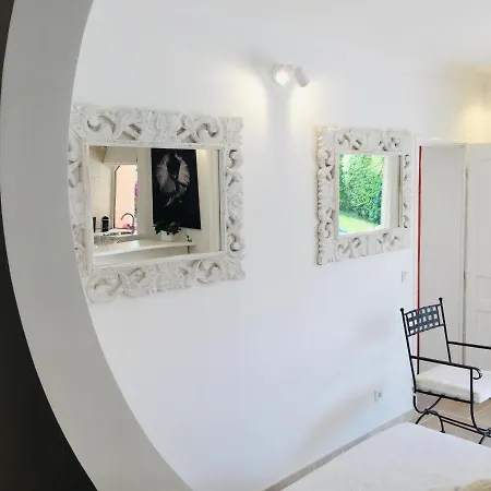 Charm In Cannes - * Mougins