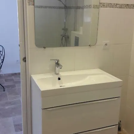 Charm In Cannes - Apartment Mougins