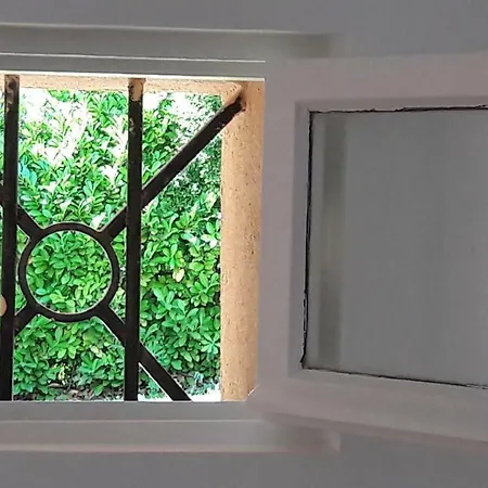 Apartment Charm In Cannes - *