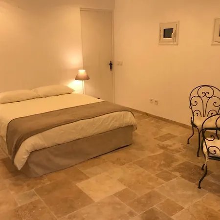 Charm In Cannes - Apartment