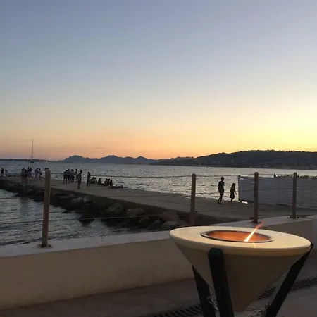Charm In Cannes -